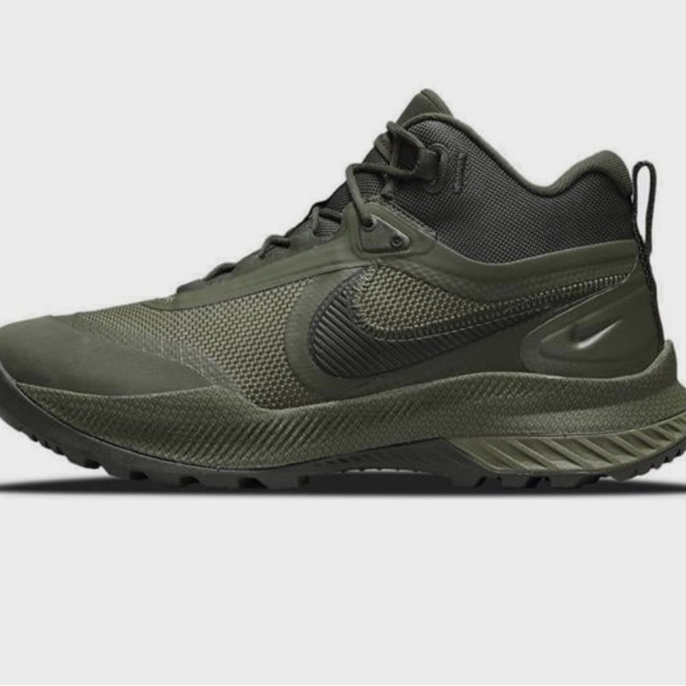 Men’s Nike React SFB Carbon MID Shoe